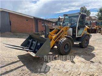 Liebherr L 504 Мини товарачи