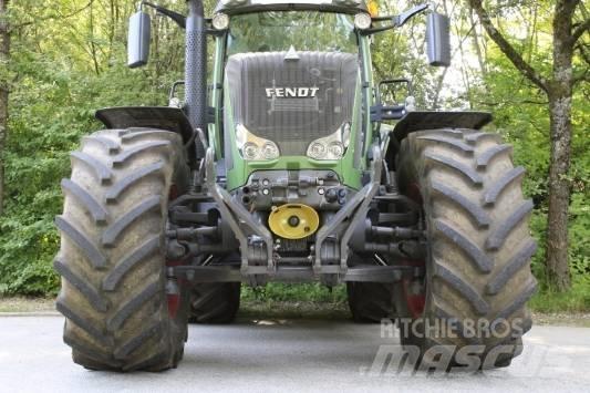 Fendt 924 Vario Трактори