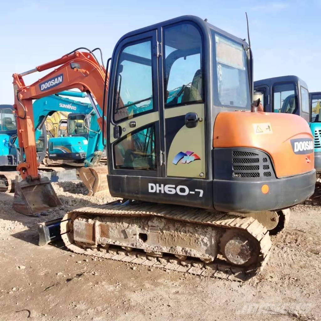 Doosan DH60-7 Верижен екскаватор