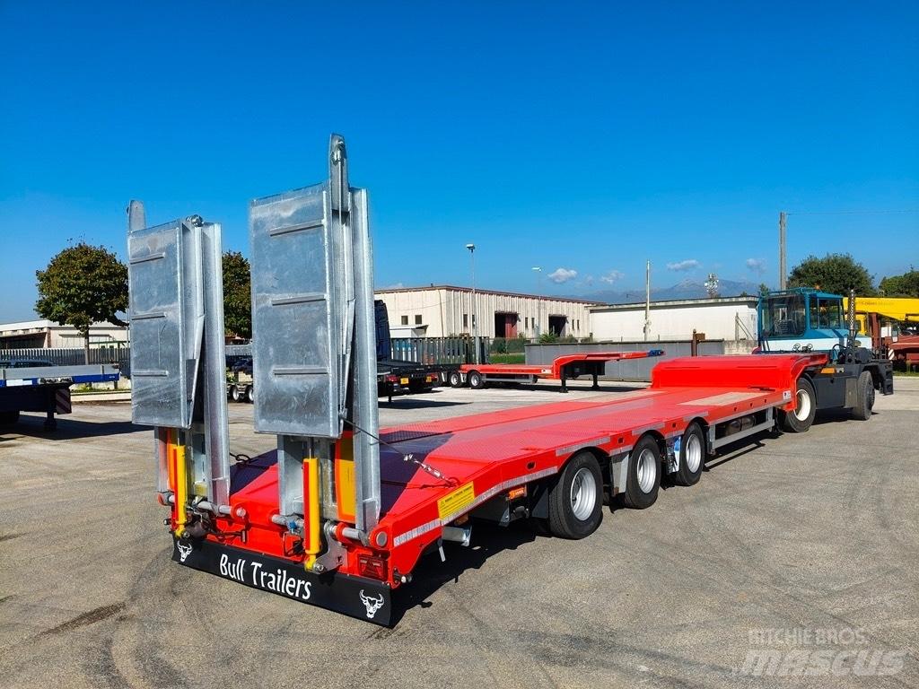 Bull Trailers Taurus Плоскоподови / Бордови полуремаркета
