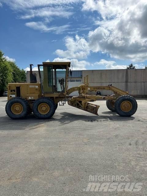 CAT 120 G Грейдери