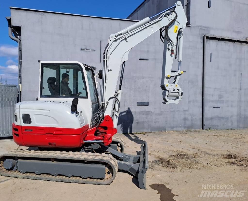 Takeuchi TB260 Мини екскаватори < 7 т