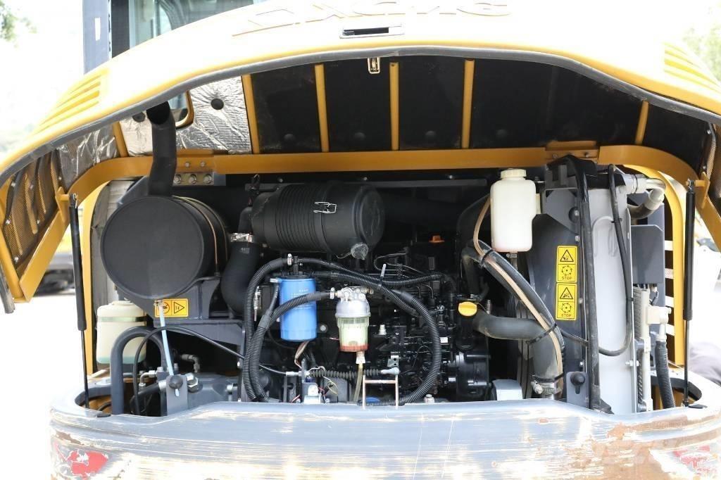 XCMG XE 60 DA Мини екскаватори < 7 т