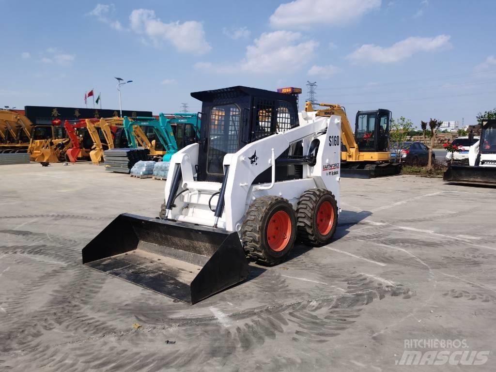 Bobcat S160 Мини товарачи
