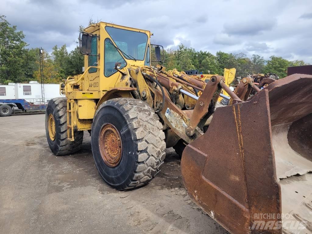 CAT 980 B Колесни товарачи