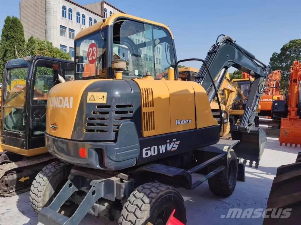 Hyundai Robex 60 W Колесни екскаватори
