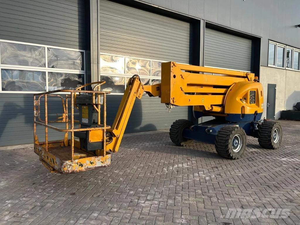 JLG 450AJ Съчленени стрелови подемници