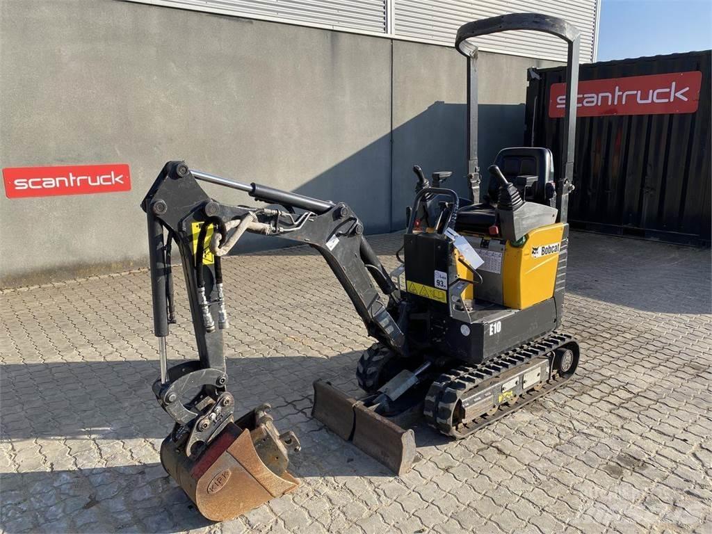 Bobcat E10 Колесни екскаватори