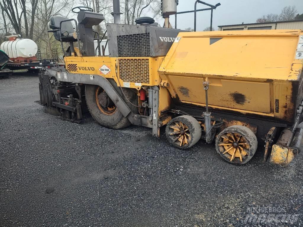 Volvo PF 2181 Машини за асфалт
