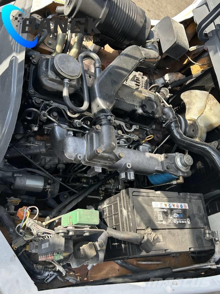 TCM FD35T3C Дизелови камиони