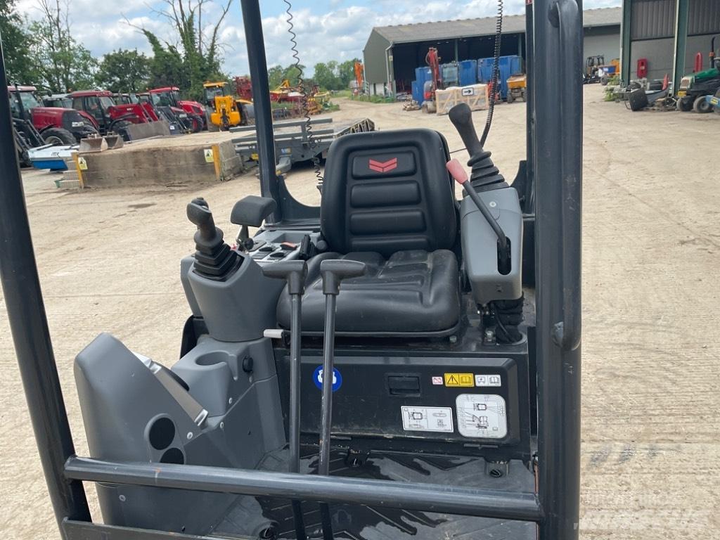 Yanmar SV 15 Мини екскаватори < 7 т