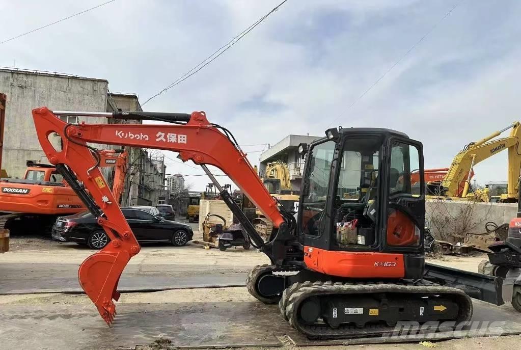 Kubota 163 Верижен екскаватор