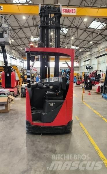 Manitou 8FBRE16 Самоходни товарачи