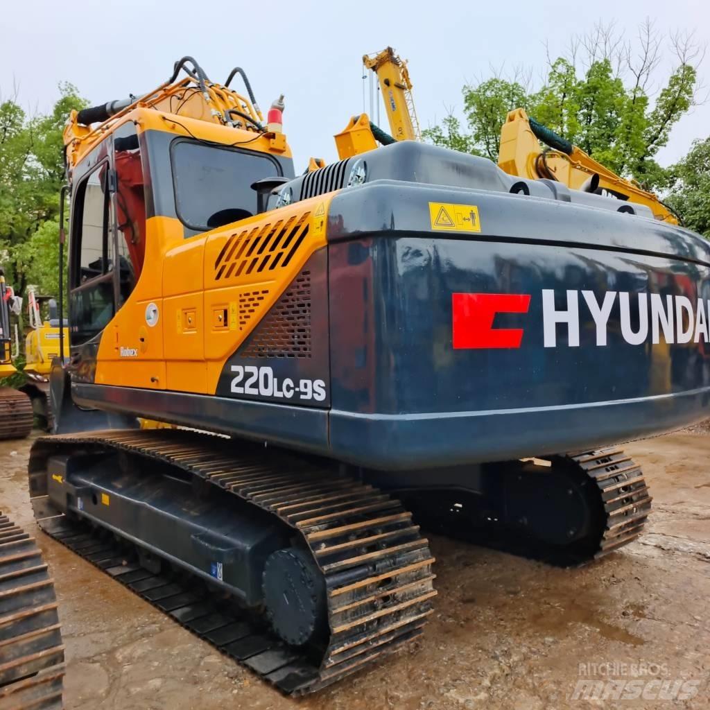 Hyundai 220lc-9s Верижен екскаватор