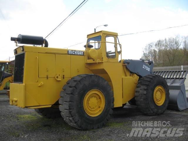 Michigan 275B Колесни товарачи