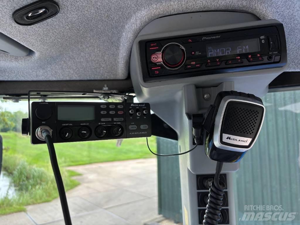 New Holland T 5.105 Трактори
