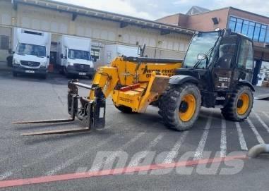 JCB 540-140 Телескопични товарачи