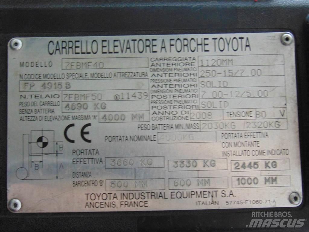 Toyota 7FBMF40 Електрически вилични кари-повдигачи