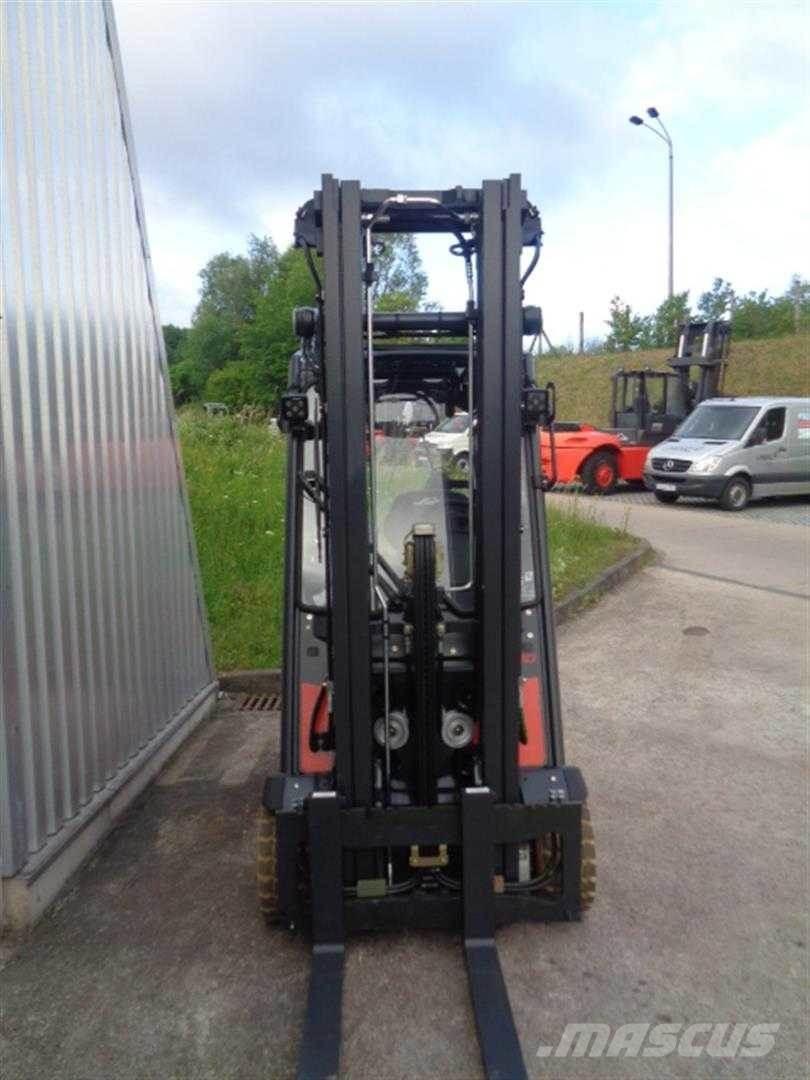 Linde E20PH Електрически вилични кари-повдигачи