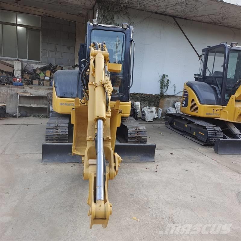 Komatsu PC 40 Мини екскаватори < 7 т