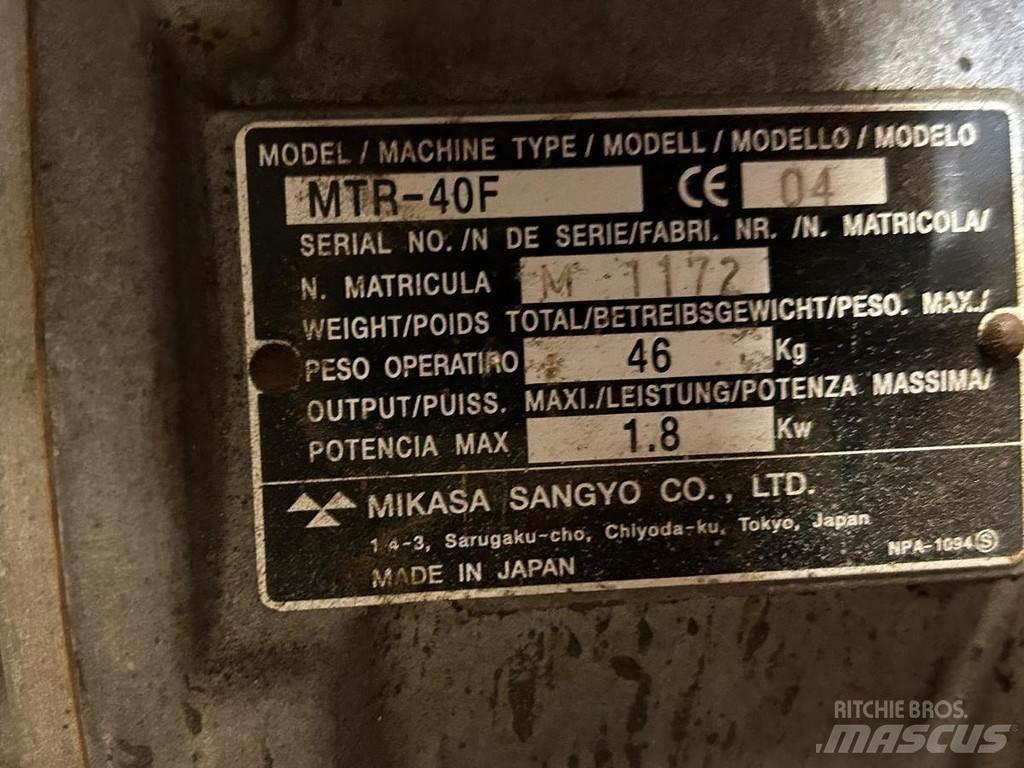 Mikasa MTR-40F Уплътнители за плочи
