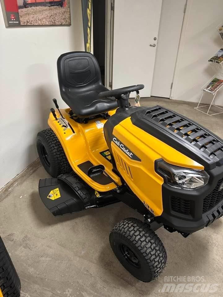Cub Cadet LT 2 NS92 Тракторни косачки