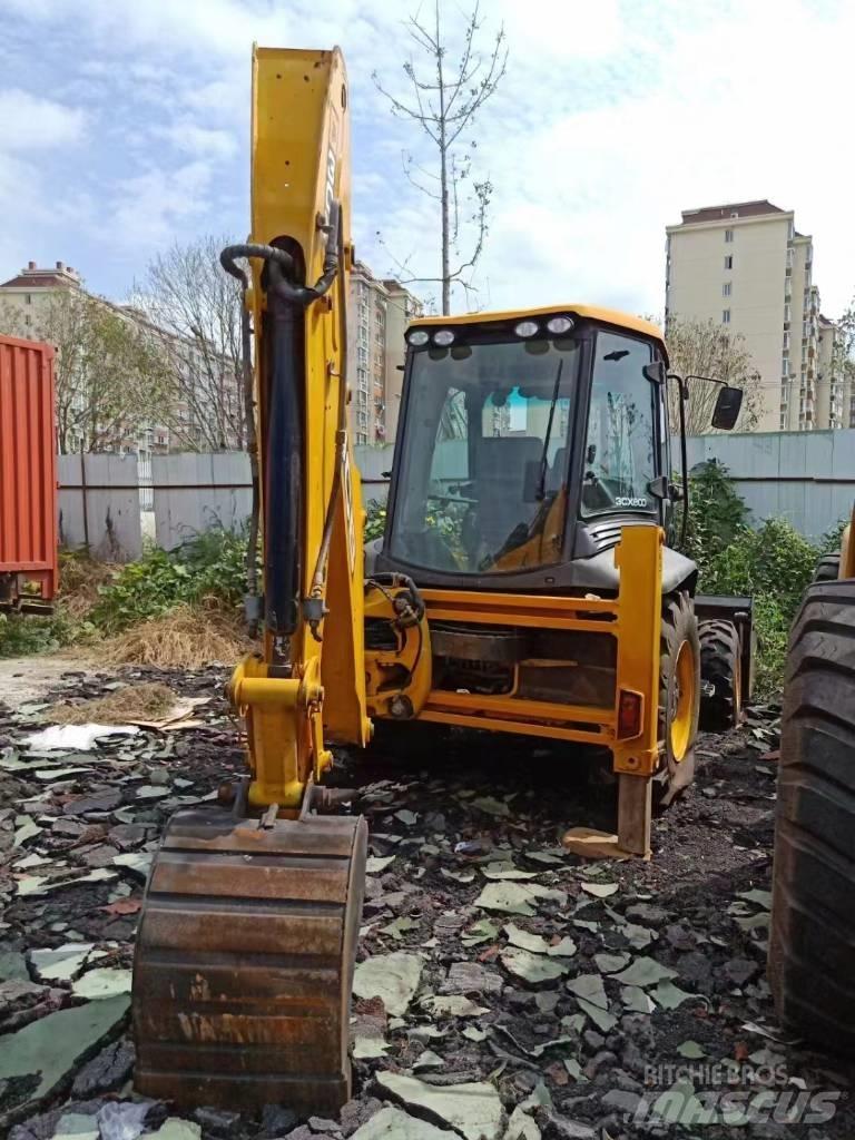 JCB 3 CX Товарач със заден ексватор