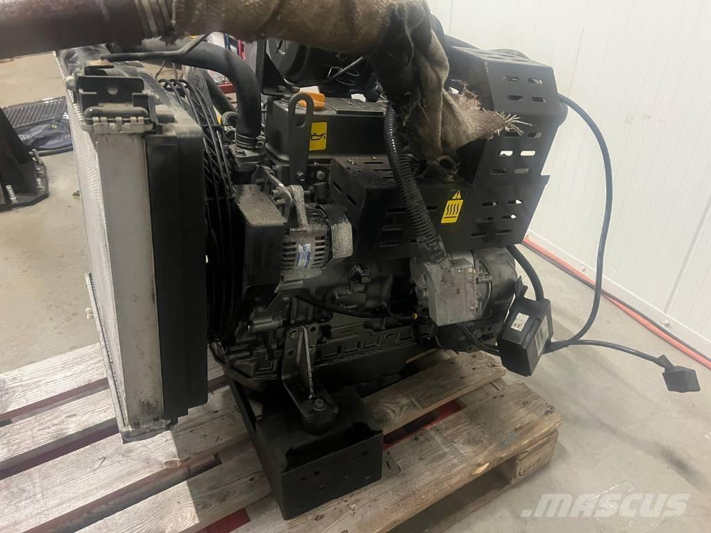 Yanmar 4TNV84T-GGEH Мини екскаватори < 7 т