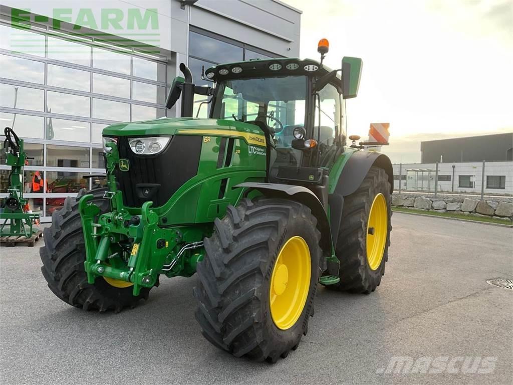 John Deere 6R 215 Трактори