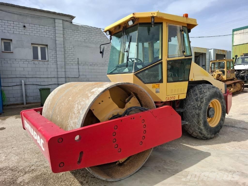 Dynapac CA 302 D Еднобарабанни ролки
