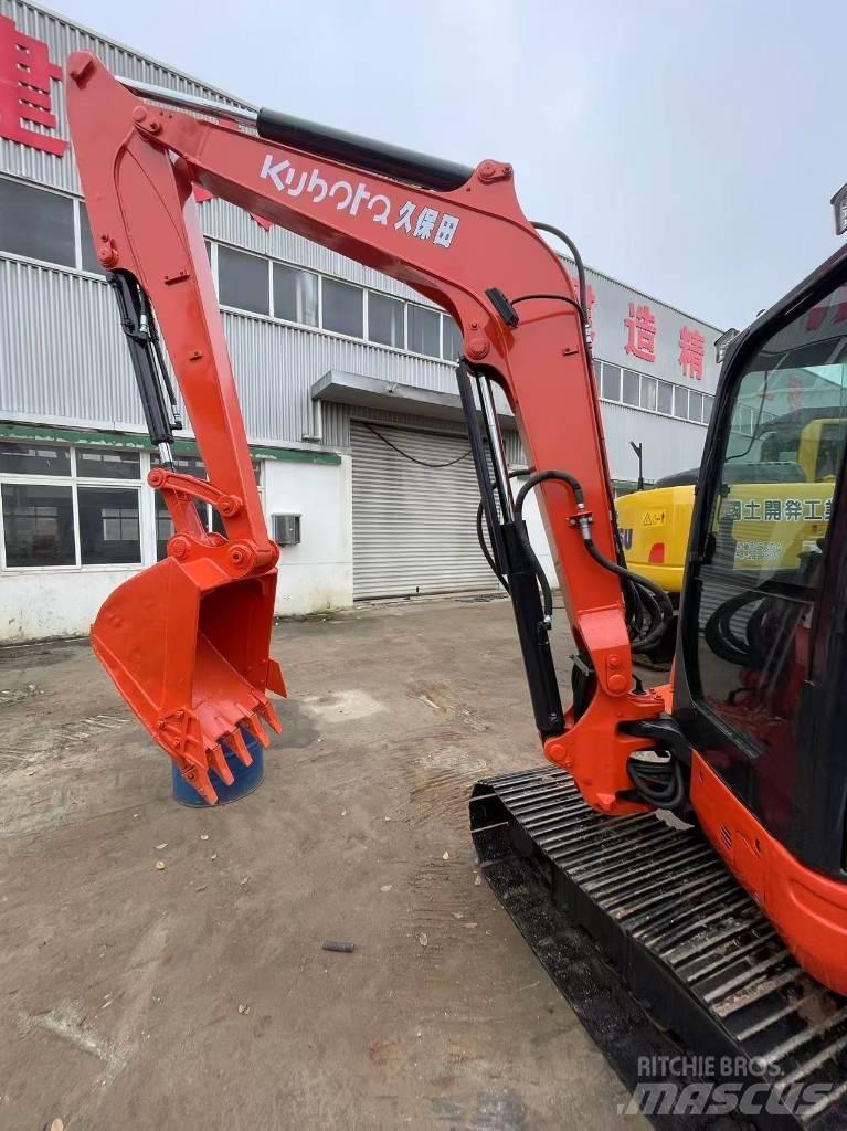 Kubota KX 163 Средни екскаватори 7т - 12т