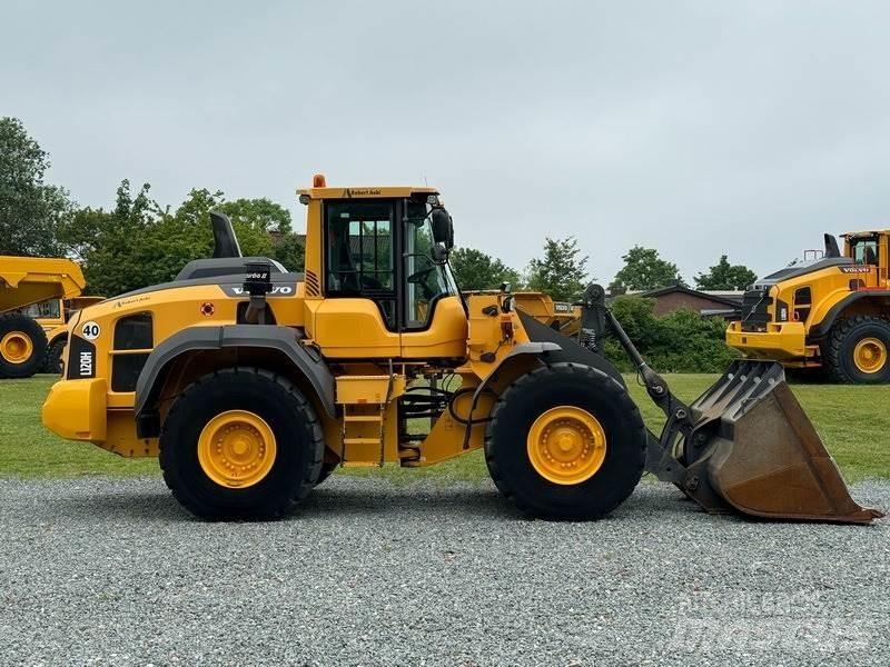 Volvo L 120 H Колесни товарачи