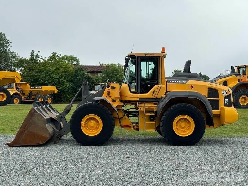 Volvo L 120 H Колесни товарачи