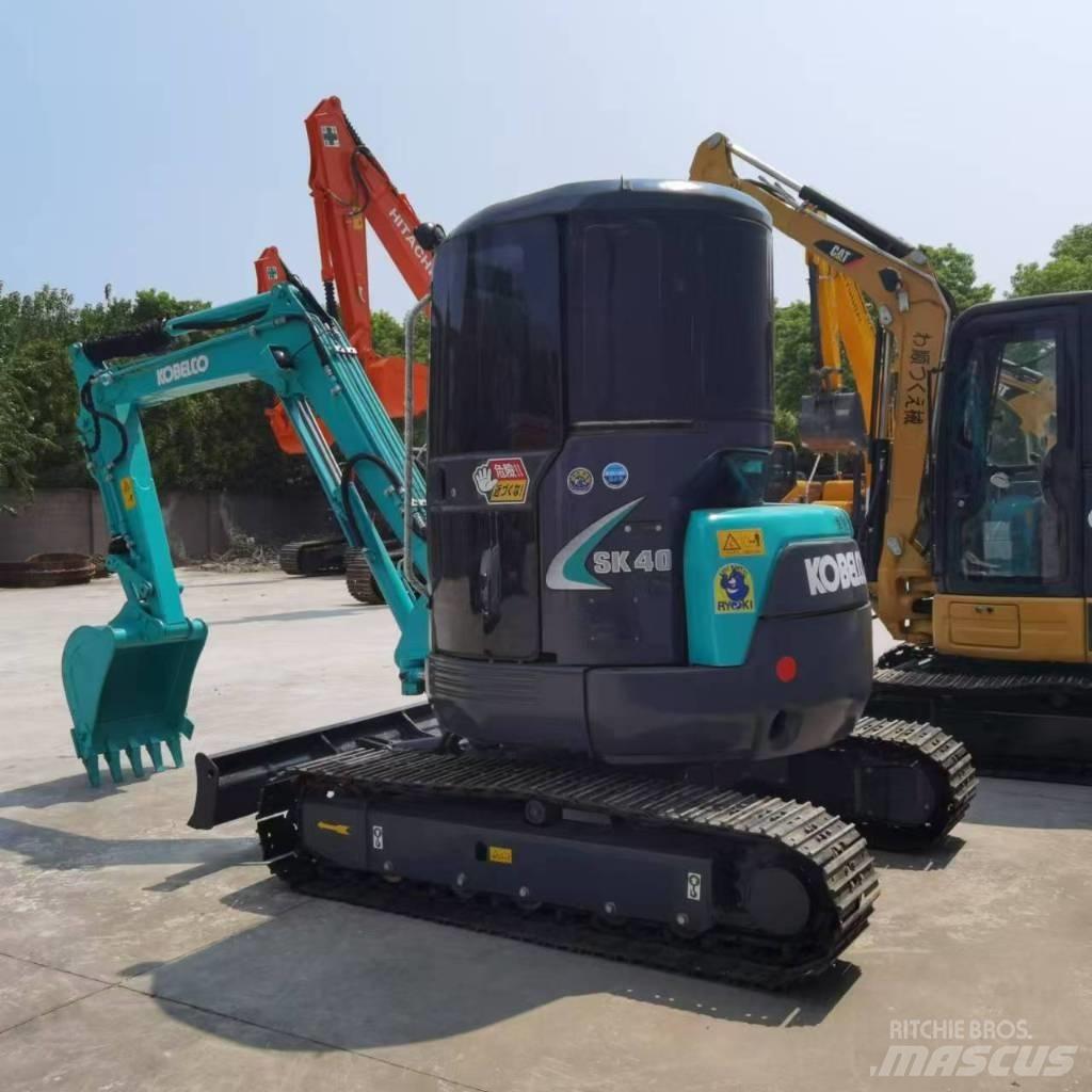 Kobelco SK 40 Мини екскаватори < 7 т