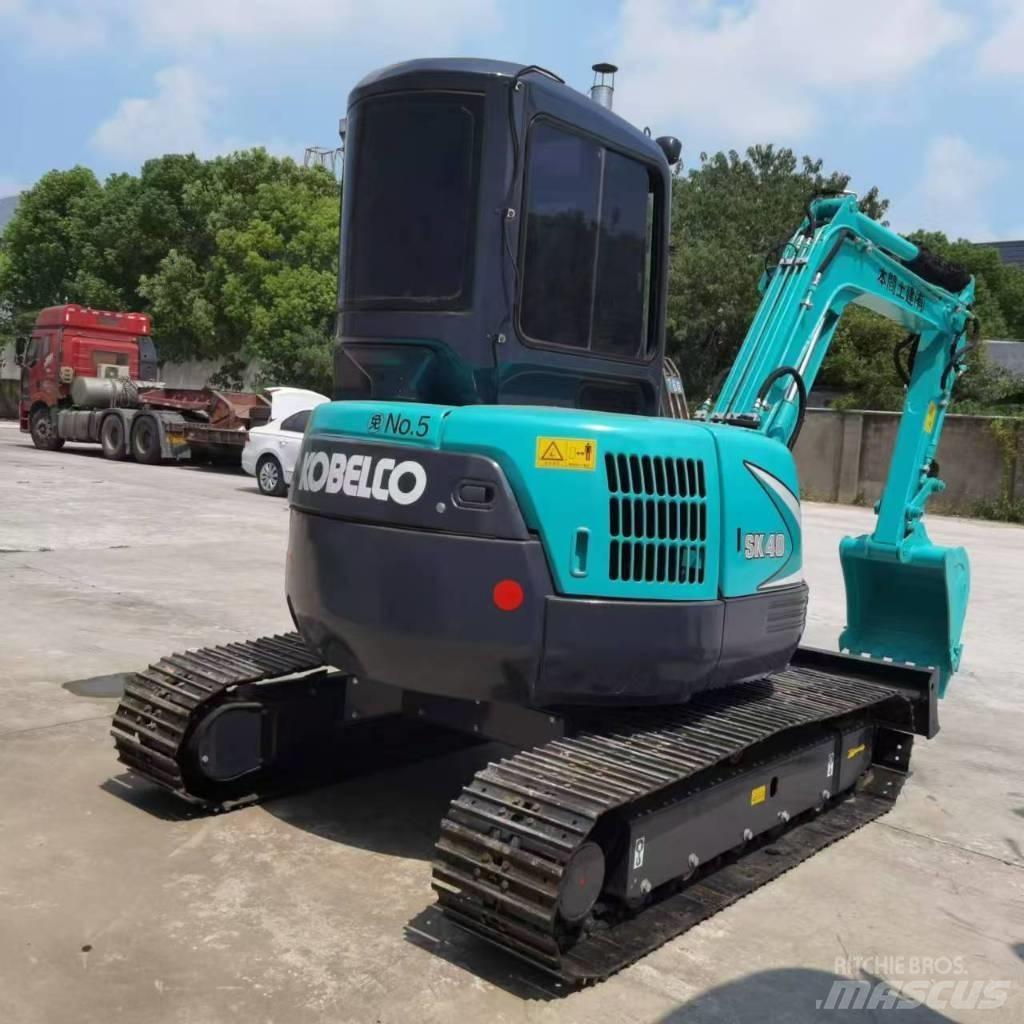Kobelco SK 40 Мини екскаватори < 7 т