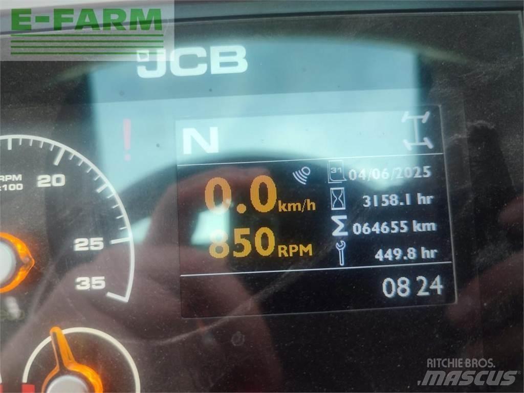 JCB 4220 fastrac Трактори