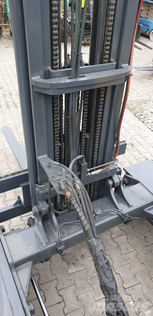 Combilift C 4500 Повдигач с движение в 4 посоки