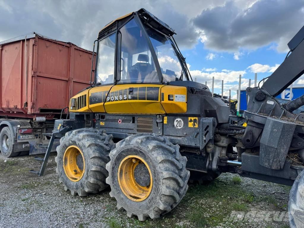 Ponsse Fox Харвестери