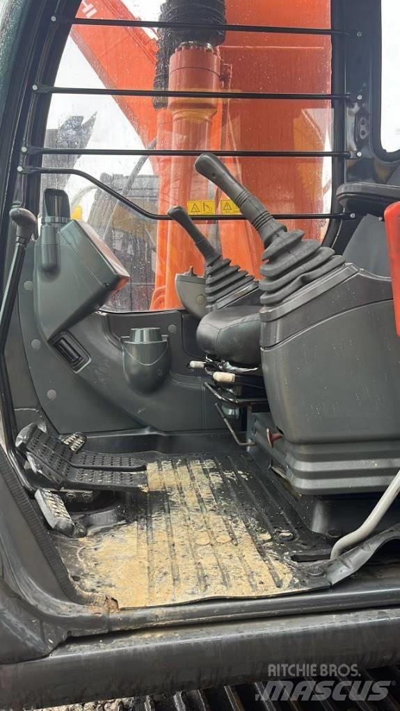 Hitachi ZX120 Верижен екскаватор