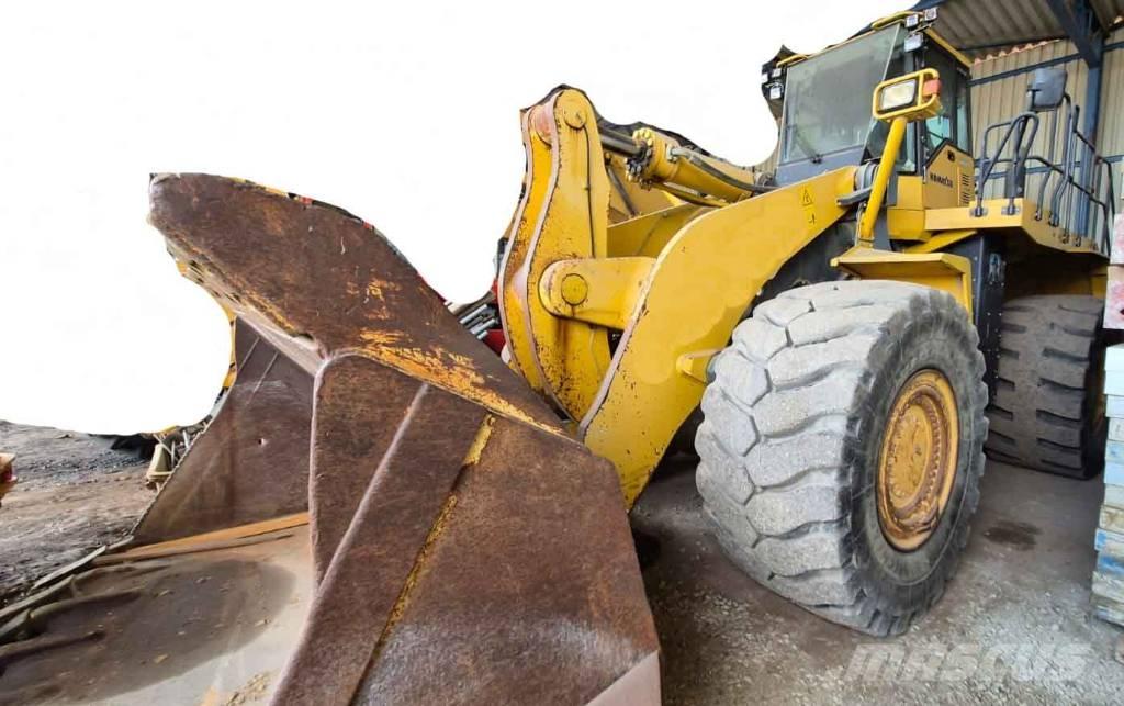 Komatsu WA 600-6 Колесни товарачи