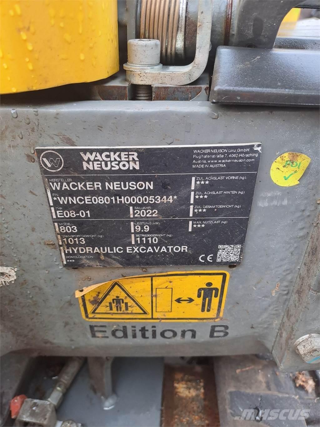 Wacker Neuson 803 Верижен екскаватор