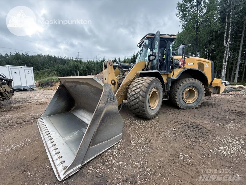 CAT 950 M Колесни товарачи