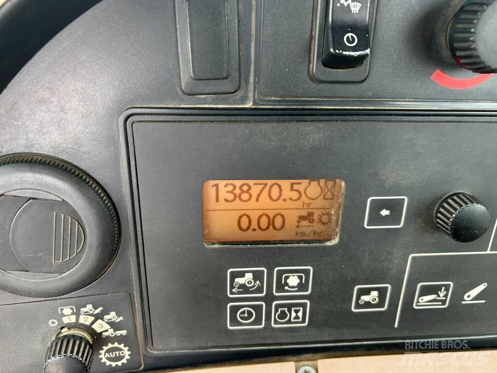 John Deere 7930 Трактори