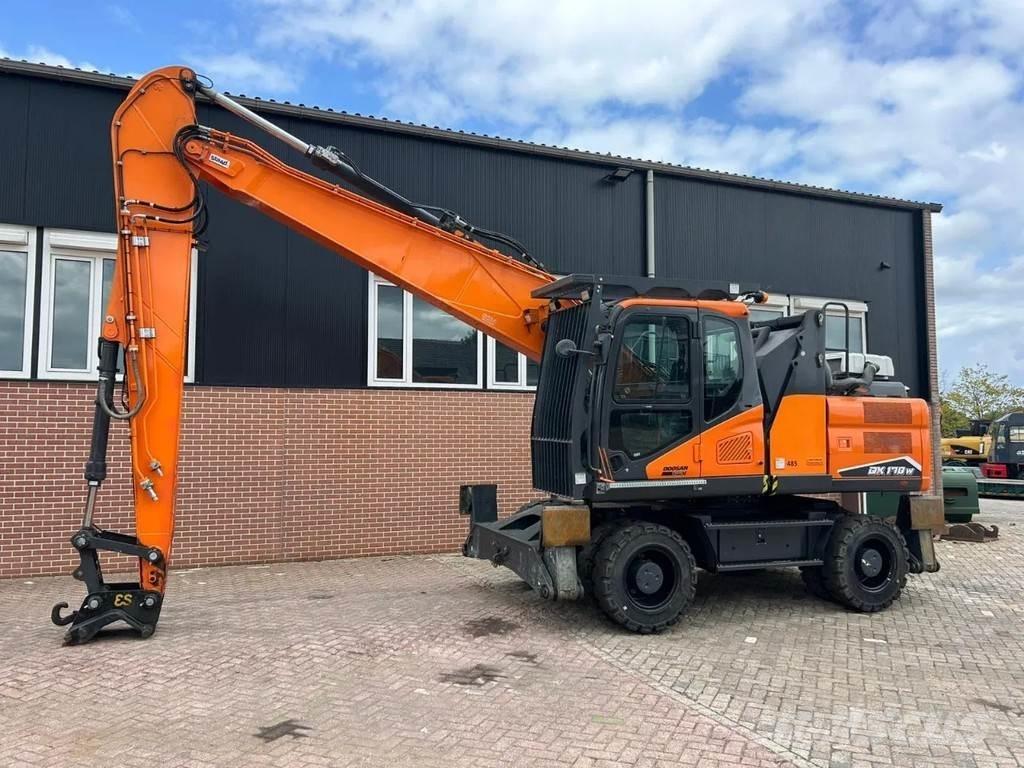 Doosan DX170W-5 Оператори на отпадъци/индустрия
