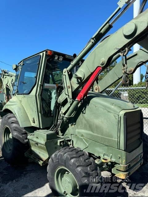 CAT 420E Товарач със заден ексватор