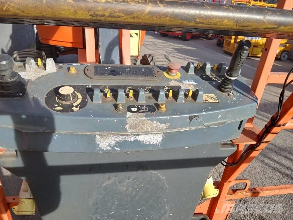 JLG 450 AJ Съчленени стрелови подемници
