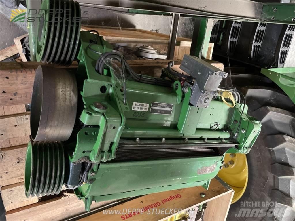 John Deere 8500i Фуражни комбайни