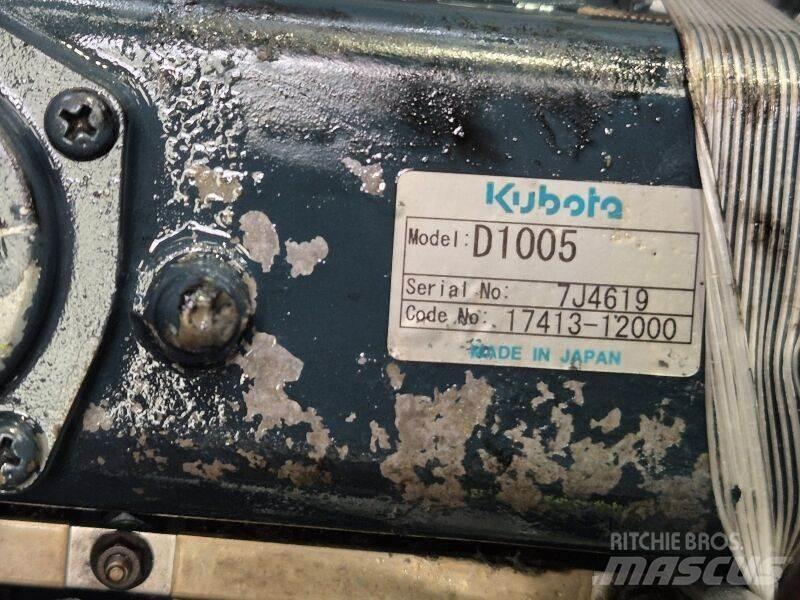 Kubota D1005 Двигатели