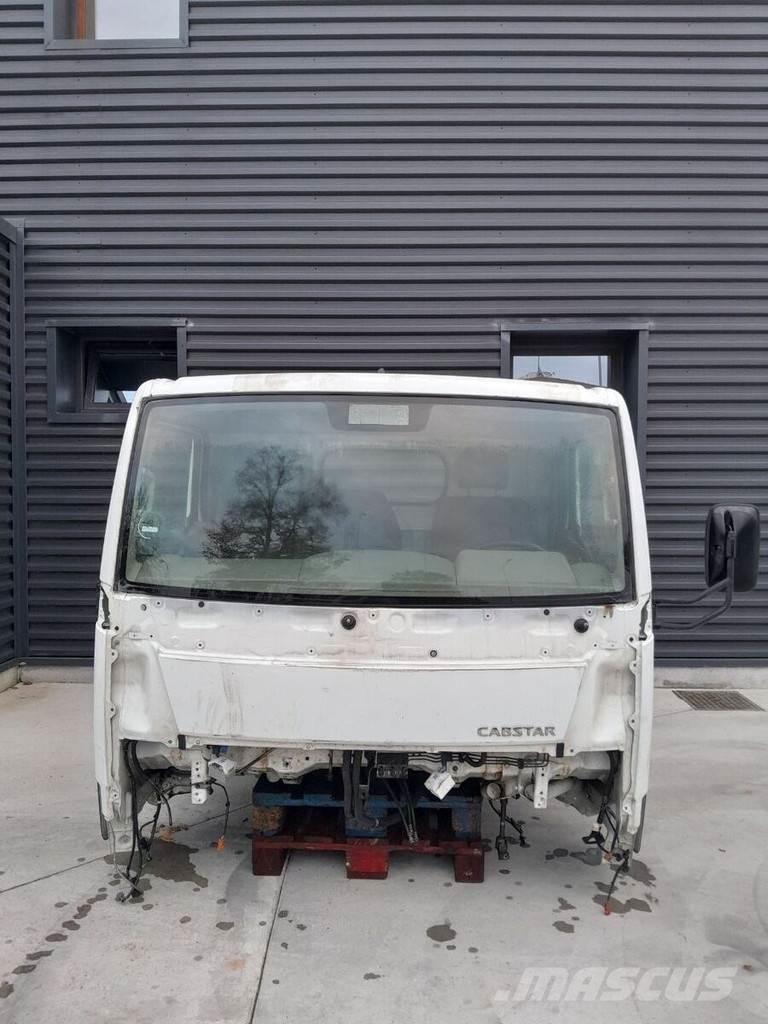 Nissan Cabstar Кабини