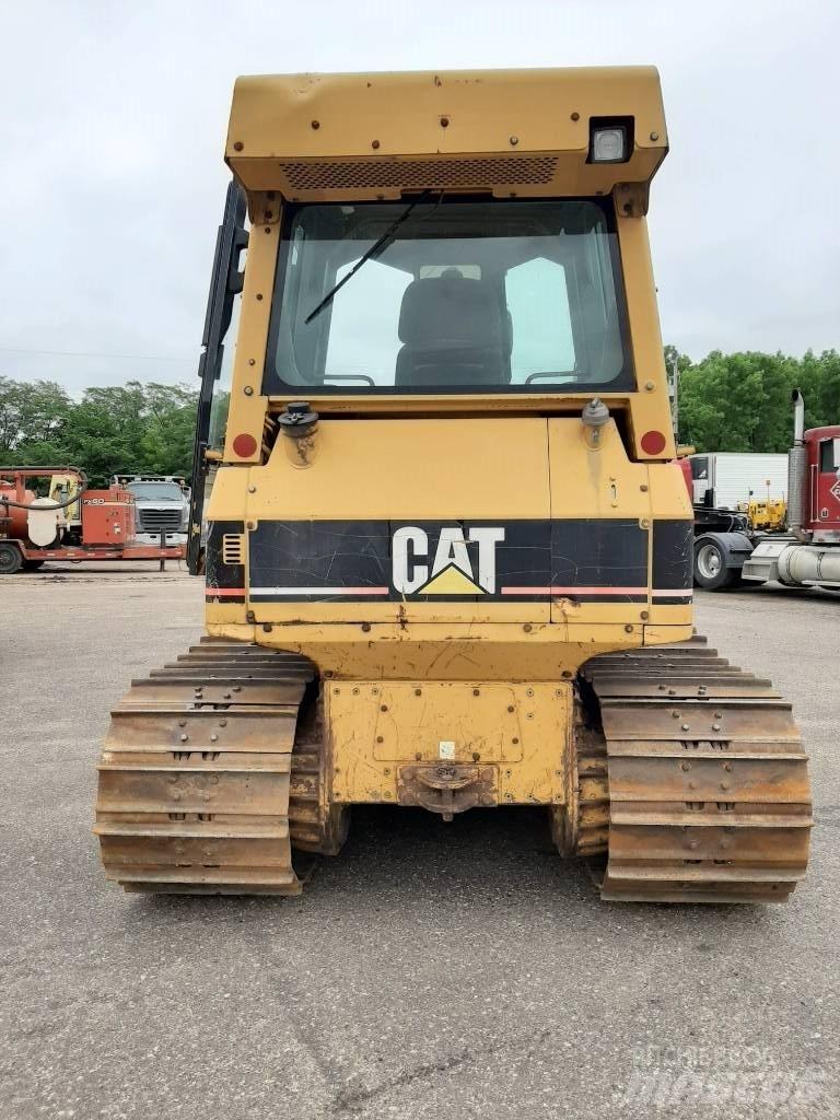 CAT D5GLGP Верижни булдозери
